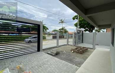 Imagem 4: Sobrado na quadra do mar em Albatroz - Matinhos