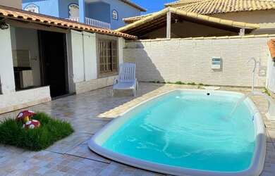 Imagem: A casa à venda possui 3 Dormitórios e 2 Vagas na garagem e