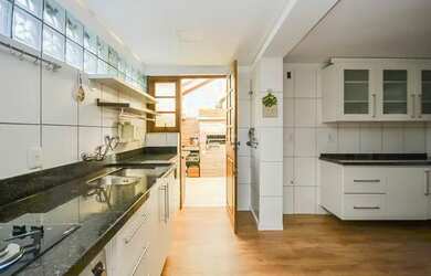 Imagem 6: PORTO ALEGRE - Casa de Condomínio - Tristeza