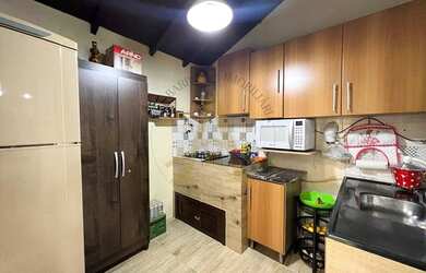 Imagem 10: Exclusividade Gisa Barros Imobiliária! Geminado com piscina no Centro de Imbé!