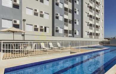 Imagem: O apartamento possui 2 Dormitórios, 2 Banheiros, 1 Vaga na