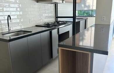 Imagem 10: Maravilhoso apt. de dois quartos no Cruzeiro novo todo reformado no porcelanato...