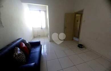 Imagem 6: Vila Isabel. Sala, dois quartos, dependência de Empregada R$170.000,00