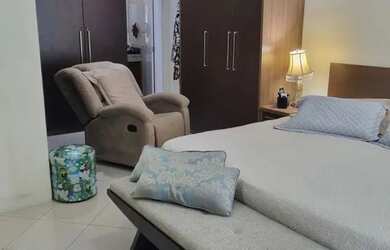 Imagem 4: Casa moderna com 3 quartos em condomínio fechado