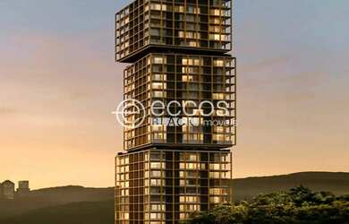 Imagem: O apartamento possui 4 Dormitórios, 5 Banheiros, 5 Vagas na