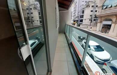 Imagem: A casa possui 3 Dormitórios, 3 Banheiros, 1 Vaga na garagem