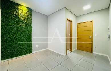 Imagem: O depósito possui 1 Vaga na garagem, 36m² de Área e está