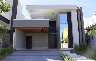 Imagem: A casa em condomínio possui 3 Dormitórios, 3 Banheiros, 4