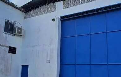 Imagem 12: Casa Grande Estilo Colonial Mais Um Galpão- Terreno com 1500m²