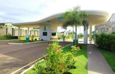 Imagem: O terreno possui 450m² de Área e está localizado em Cuiabá