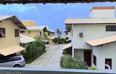 Imagem: A casa em condomínio possui 3 Dormitórios, 3 Banheiros, 3