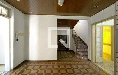 Imagem 4: Casa à Venda - Lourdes, 3 Quartos, 248 m2