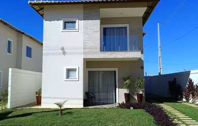 Imagem: A casa em condomínio possui 4 Dormitórios, 5 Banheiros, 4