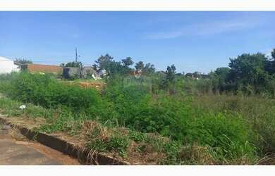 Imagem: O terreno possui 230m² de Área e está localizado em Jardim