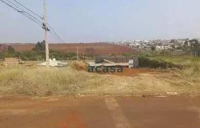 Imagem: O terreno à venda possui 210m² de Área e está localizado