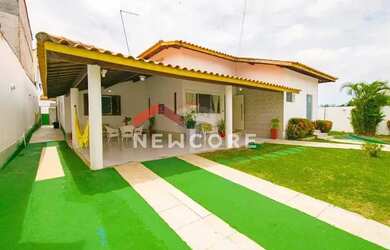 Imagem: A casa possui 5 Dormitórios, 5 Banheiros, 5 Vagas na garagem