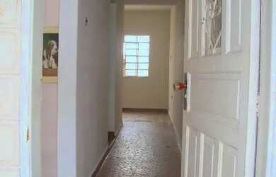 Imagem: A casa possui 1 Dormitório, 1 Banheiro, 50m² de Área e está