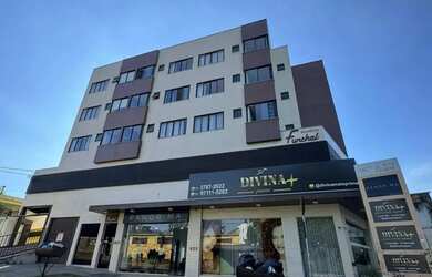 Imagem: O studio possui 1 Dormitório, 1 Banheiro, 1 Vaga na garagem