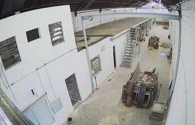 Imagem 6: Galpão/Depósito/Armazém para aluguel e venda tem 700 metros quadrados