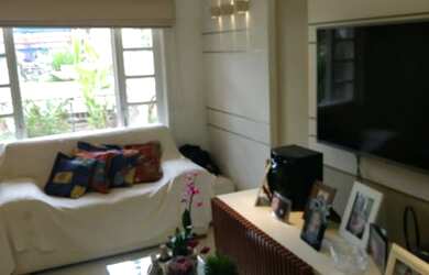 Imagem: A casa em condomínio possui 4 Dormitórios, 4 Banheiros, 2