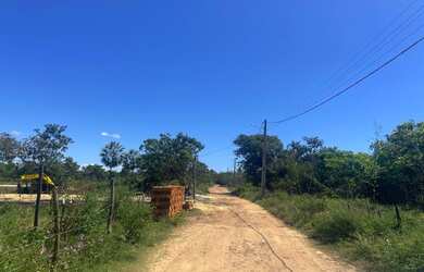 Imagem: O terreno possui 150m² de Área e está localizado em Barreirinhas