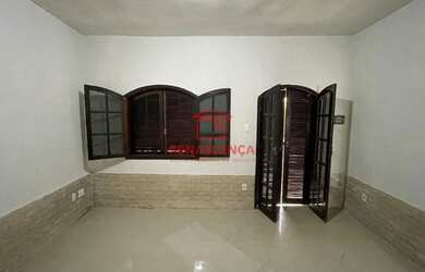 Imagem 3: Maravilhosa Casa 02 qtos , 02 vagas de garagem em Santa cruz - Não paga...