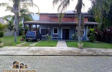 Imagem: A casa em condomínio possui 3 Dormitórios, 3 Banheiros, 4