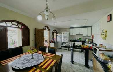 Imagem 3: Linda casa em Manguinhos. 195m² de Área, 3 Banheirose3 Dormitórios