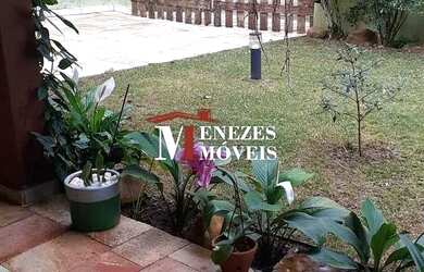 Imagem: A casa em condomínio possui 3 Dormitórios, 3 Banheiros, 3