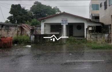 Imagem: A casa possui 1 Dormitório, 2 Banheiros, 364m² de Área e