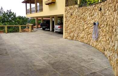 Imagem 2: Casa em condomínio fechado com portaria e segurança 24h