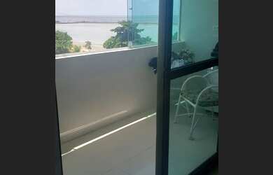 Imagem: O apartamento possui 4 Dormitórios, 1 Banheiro, 2 Vagas na