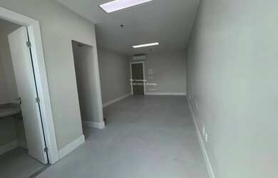 Imagem 4: SALA COMERCIAL COMERCIAL em Salvador - BA, Alphaville I