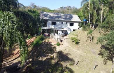 Imagem: A fazenda possui 270m² de Área e está localizado em Campina