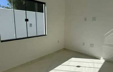 Imagem 8: Vendo casa primeira locação com 3 quartos, suíte e vaga em Maricá...