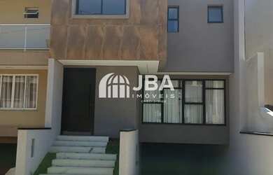 Imagem: A casa em condomínio possui 3 Dormitórios, 4 Banheiros, 3