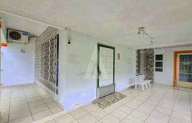 Imagem 3: Casa Comercial à venda no bairro Anita Garibaldi em Joinville, por R$ 1.200.000.00