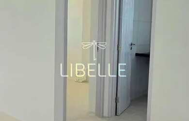 Imagem: O studio possui 1 Dormitório, 1 Banheiro, 1 Vaga na garagem