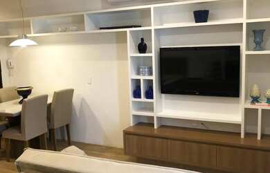 Imagem: O apartamento possui 1 Dormitório, 1 Banheiro, 1 Vaga na garagem