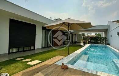 Imagem: A casa em condomínio possui 3 Dormitórios, 1 Banheiro, 5 Vagas