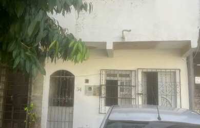 Imagem: Alugo casa tipo kitnet, primeiro andar em Periperi