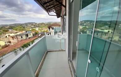 Imagem: A casa possui 2 Dormitórios, 2 Banheiros, 1 Vaga na garagem