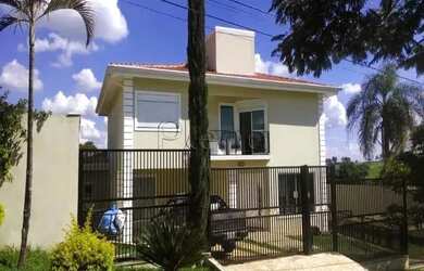 Imagem: A fazenda possui 1.000m² de Área e está localizado em Terras