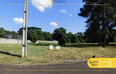 Imagem: O terreno possui 1.856m² de Área e está localizado em Orleans