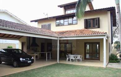 Imagem: A casa em condomínio possui 3 Dormitórios, 4 Banheiros, 5