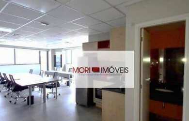 Imagem: O depósito possui 3 Vagas na garagem, 121m² de Área, Imóvel