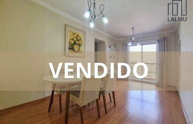 Imagem: O apartamento possui 2 Dormitórios, 1 Banheiro, 2 Vagas na