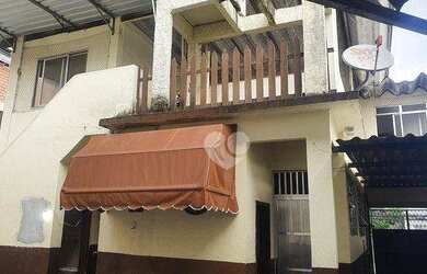 Imagem: O depósito possui 4 Vagas na garagem, 442m² de Área e está