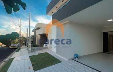 Imagem: A casa em condomínio possui 3 Dormitórios, 4 Banheiros, 4