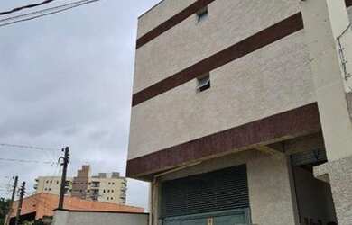Imagem: O apartamento possui 2 Dormitórios, 1 Banheiro, 40m² de Área